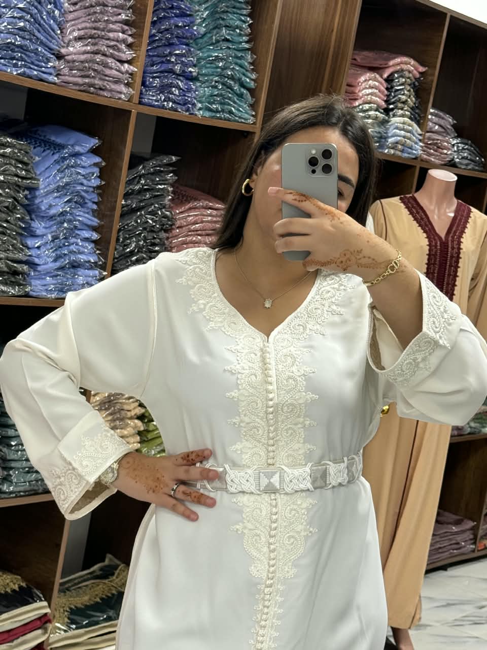 Vêtements femmes — قفطان أنيق