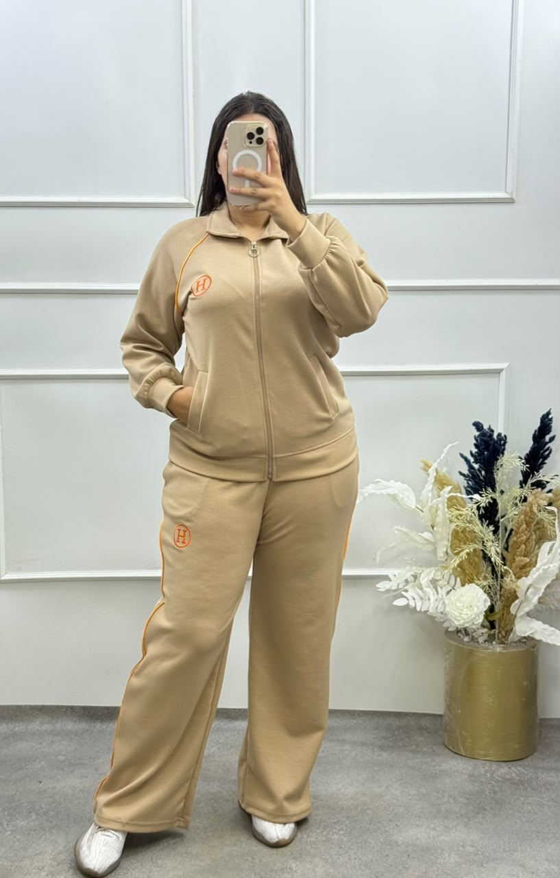 Vêtements femmes — TENU SCOPA ÉLÉGANT