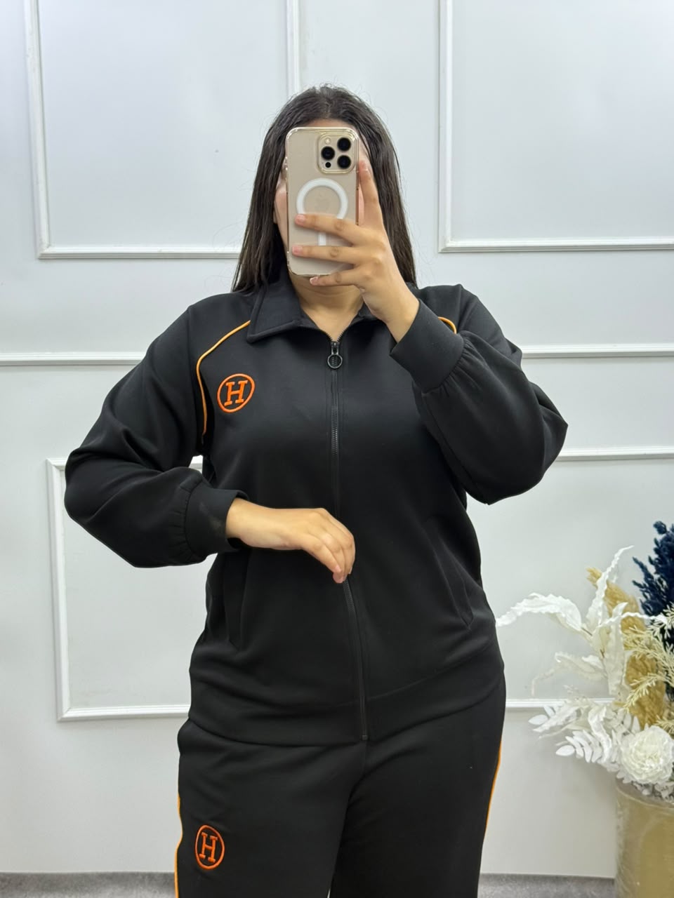 Vêtements femmes — TENU SCOPA ÉLÉGANT