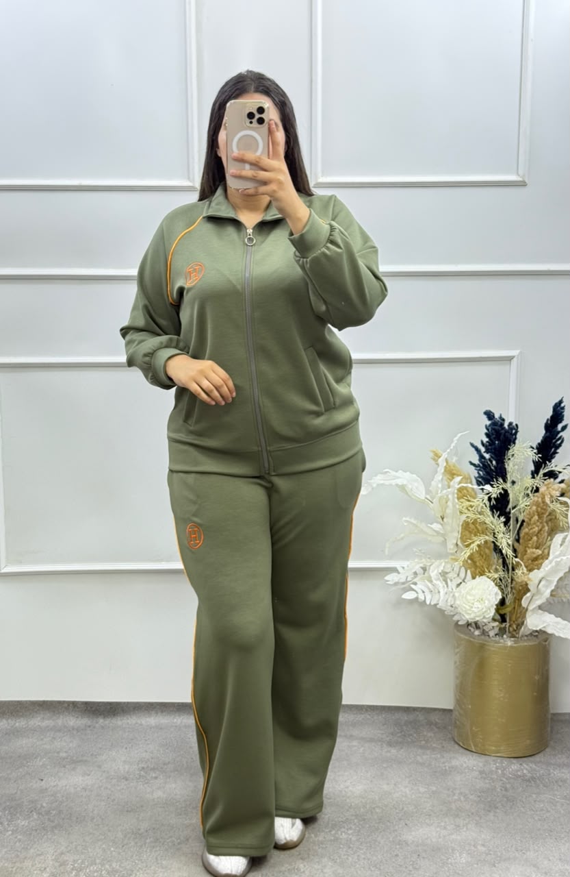 Vêtements femmes — TENU SCOPA ÉLÉGANT