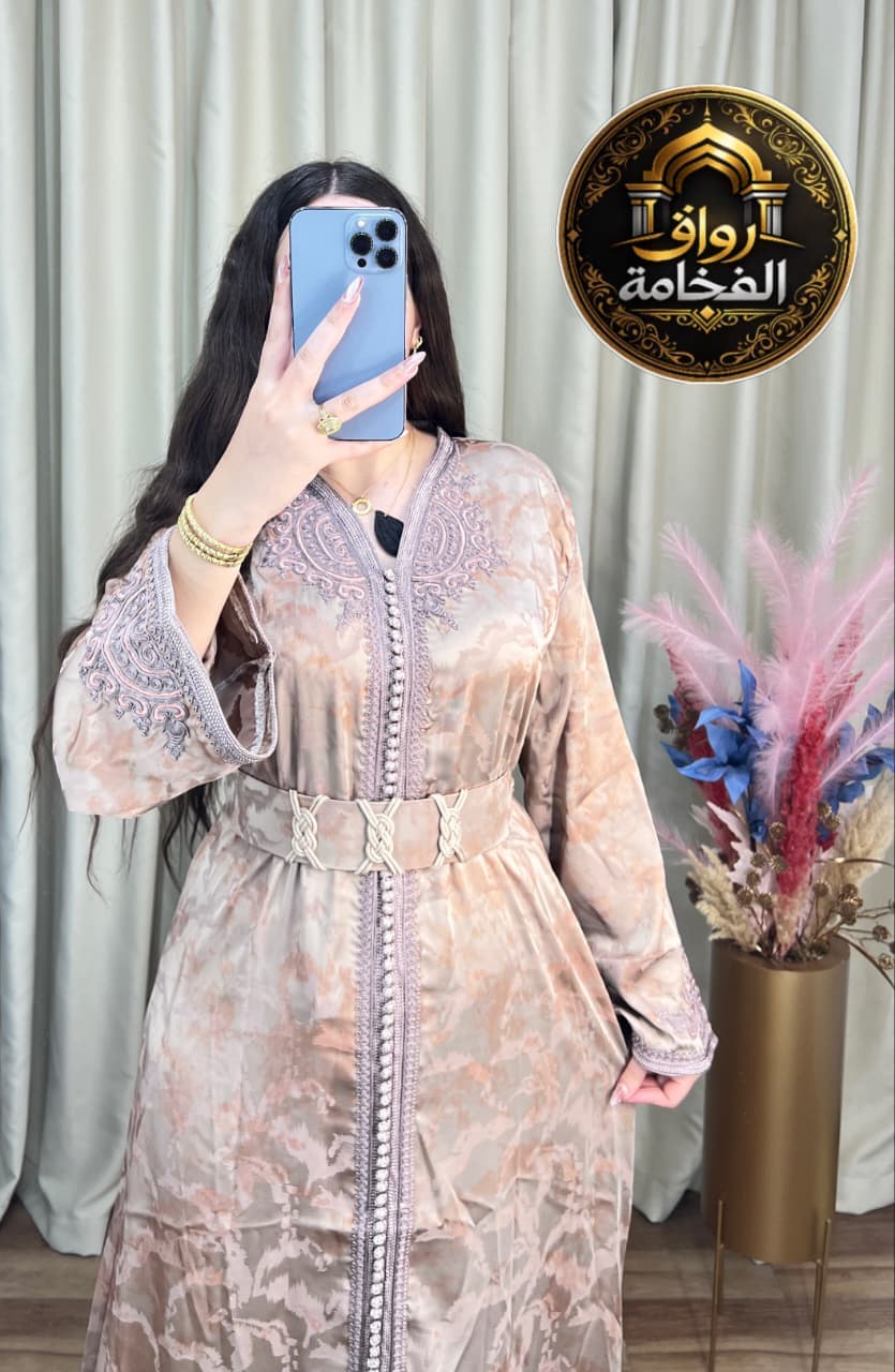 Vêtements femmes — ✨💫  قفطان مغربي  أنيق للمناسبات والأفراح