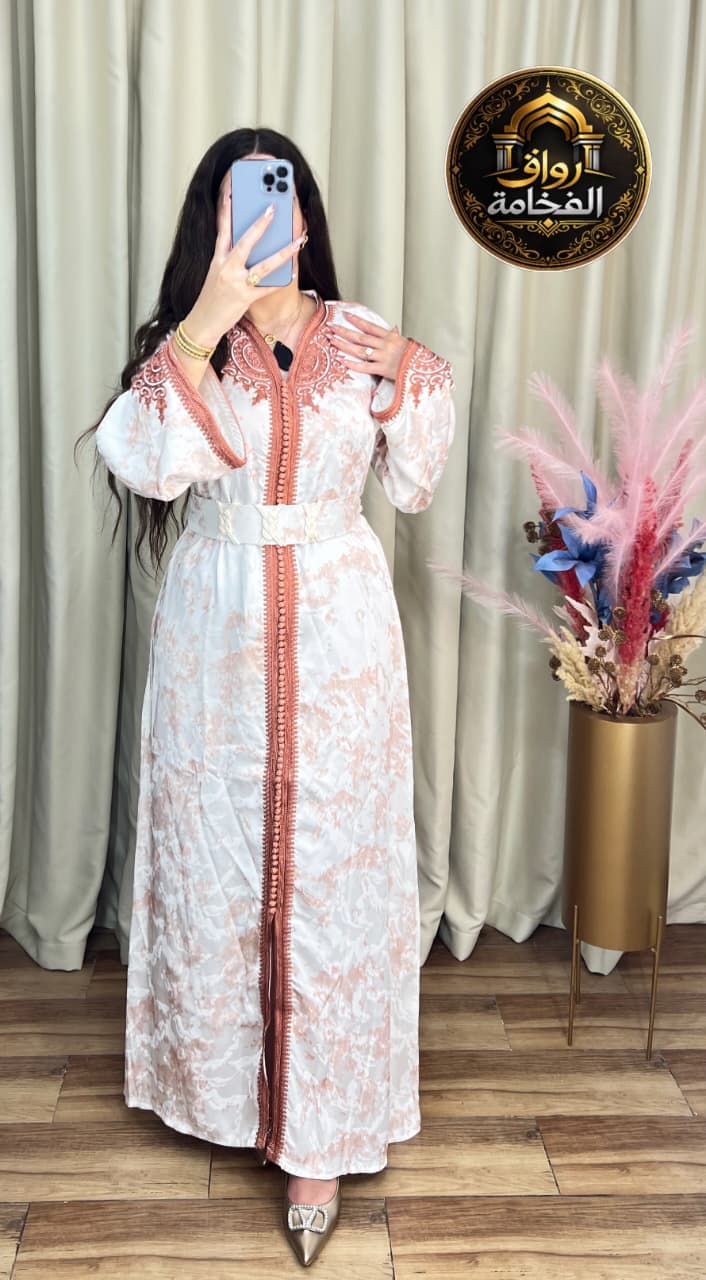 Vêtements femmes — ✨💫  قفطان مغربي  أنيق للمناسبات والأفراح