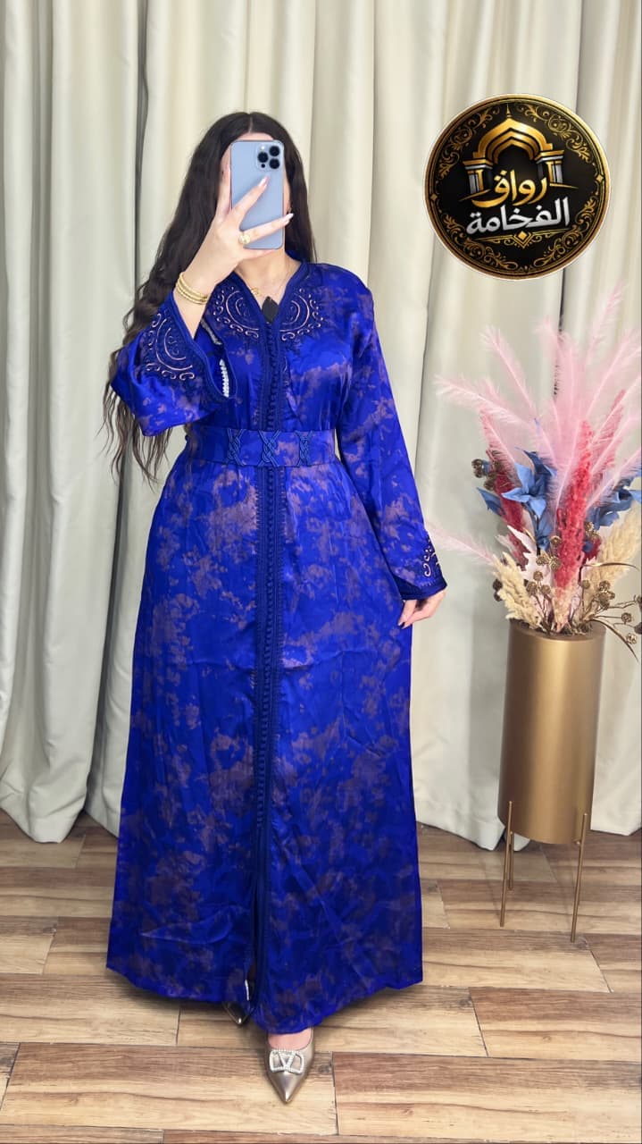 Vêtements femmes — ✨💫  قفطان مغربي  أنيق للمناسبات والأفراح