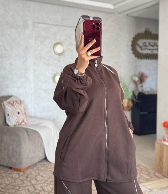 Vêtements femmes — سورفيط الفخامة  ثوب سكوبا  من اجود خامات الثوب