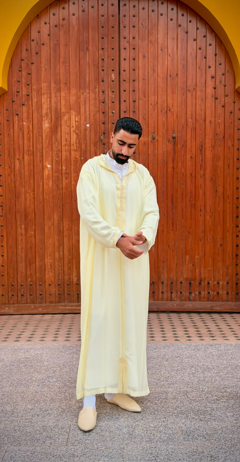 Vêtements hommes — جلابة رجالية