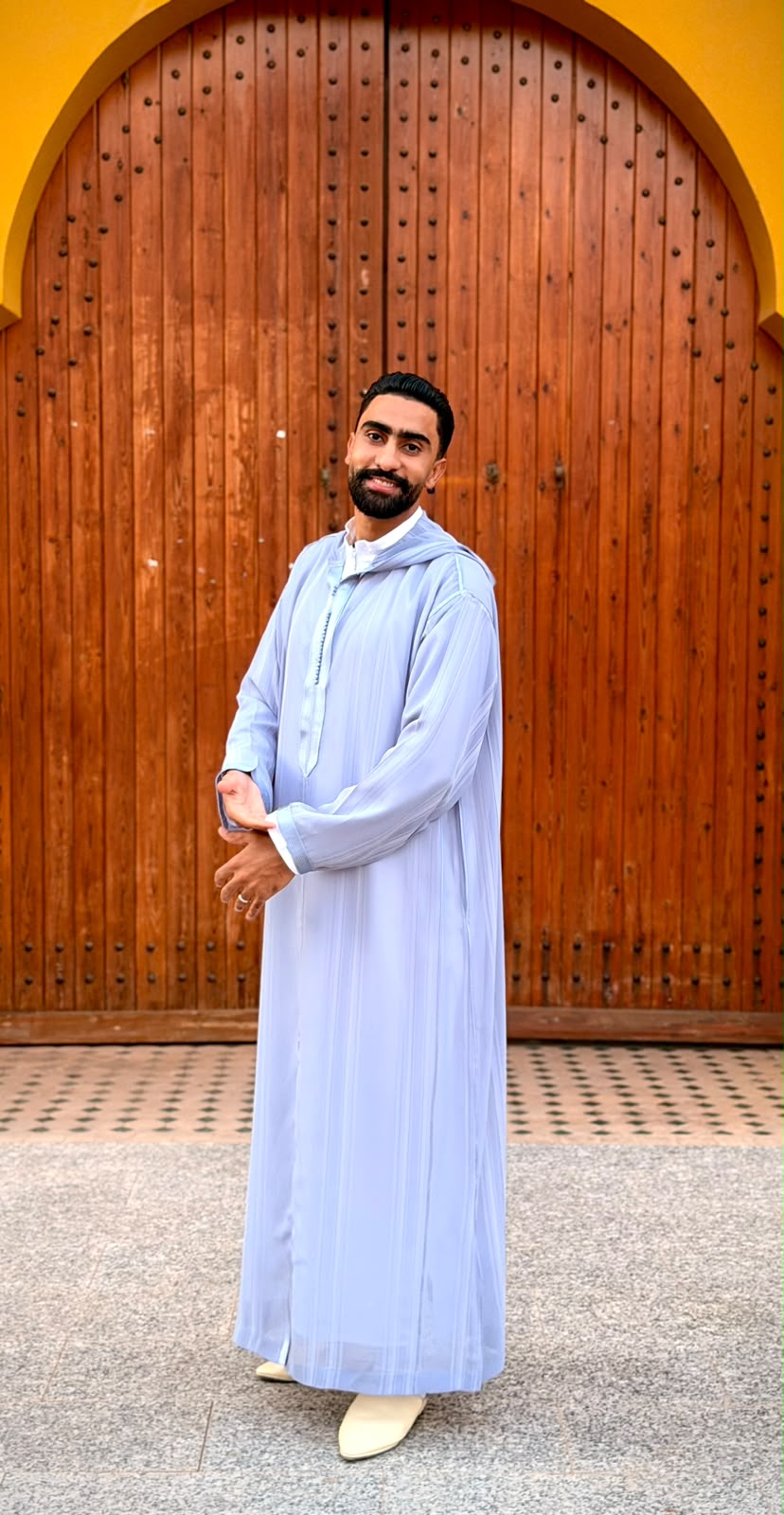 Vêtements hommes — جلابة رجالية