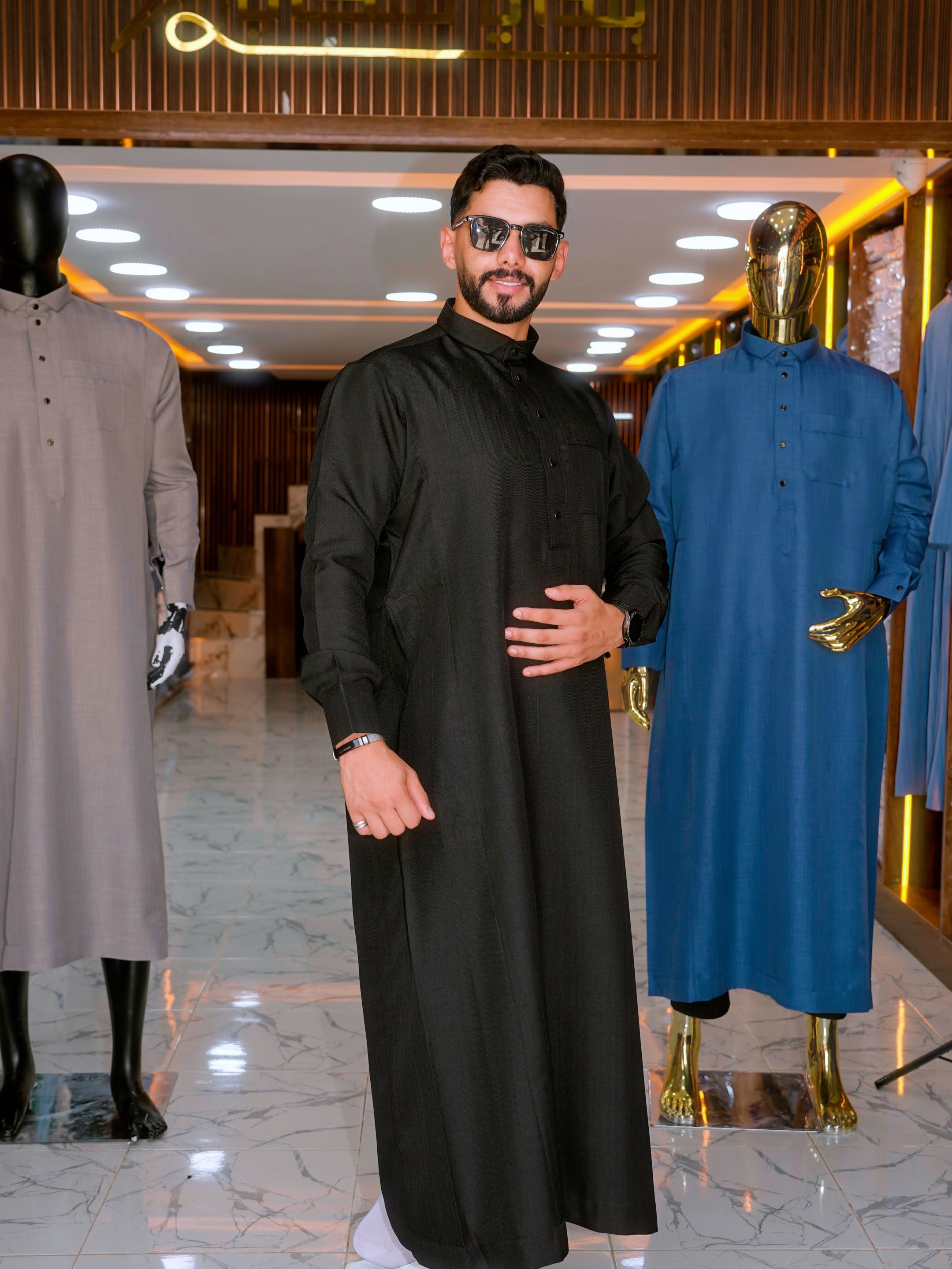 Vêtements hommes — ملابس تقليدية رجالية وأطفال بجودة عالية